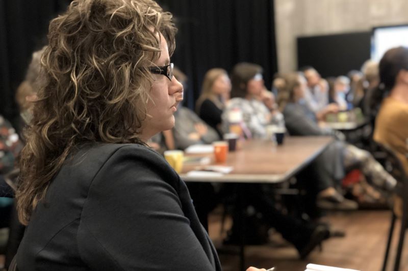 Aandachtig oor Aandachtig oor